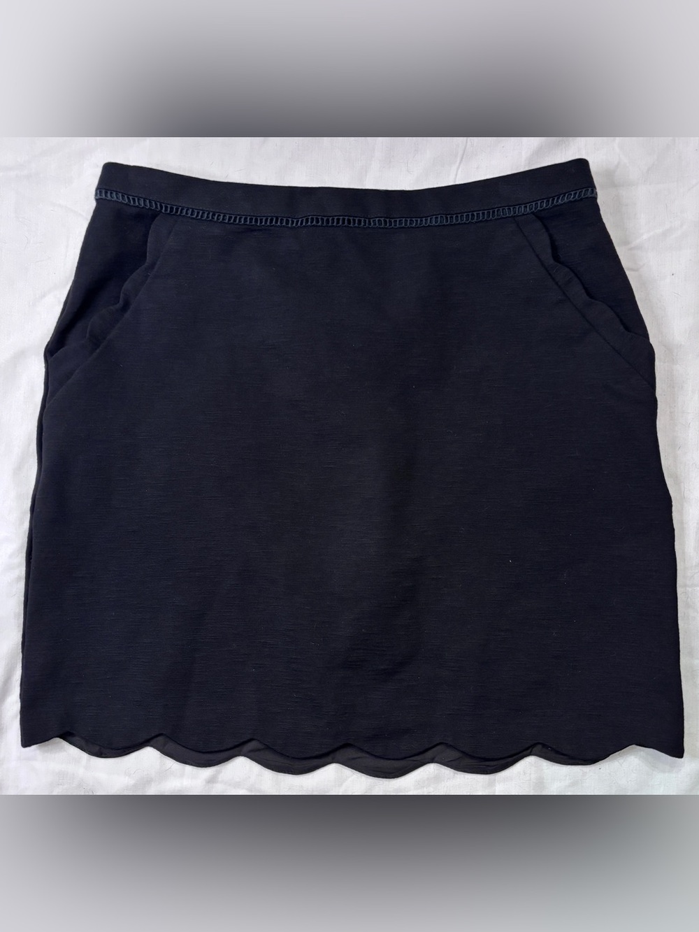 Skies Are Blue Black Scallop Hem Mini Skirt